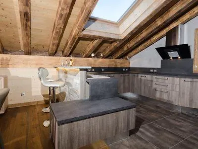Chalet Emilie Courchevel 0*,