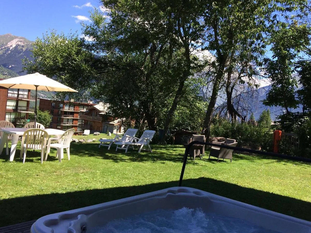 Chalet Emilie Courchevel 0*,  France